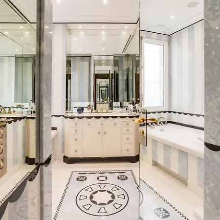 Appartamento Luxury Spacious Flat With Ac, Eiffel Tower View *