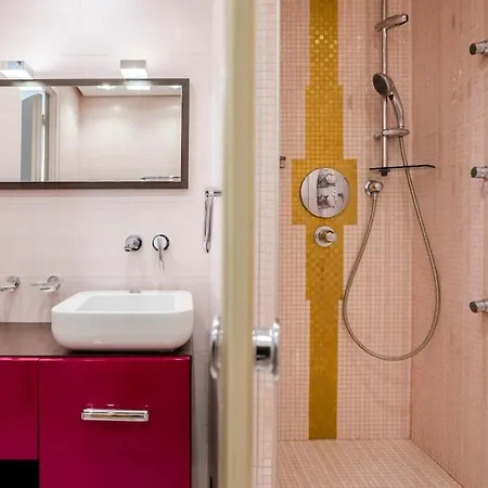 Appartamento Luxury Spacious Flat With Ac, Eiffel Tower View *