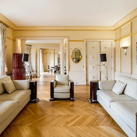 Appartamento Luxury Spacious Flat With Ac, Eiffel Tower View Parigi