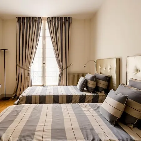 Luxury Spacious Flat With Ac, Eiffel Tower View * Parigi