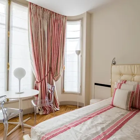 Luxury Spacious Flat With Ac, Eiffel Tower View Apartamento *