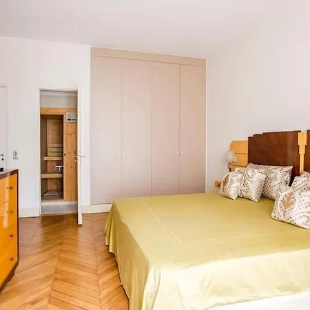 Luxury Spacious Flat With Ac, Eiffel Tower View Apartamento